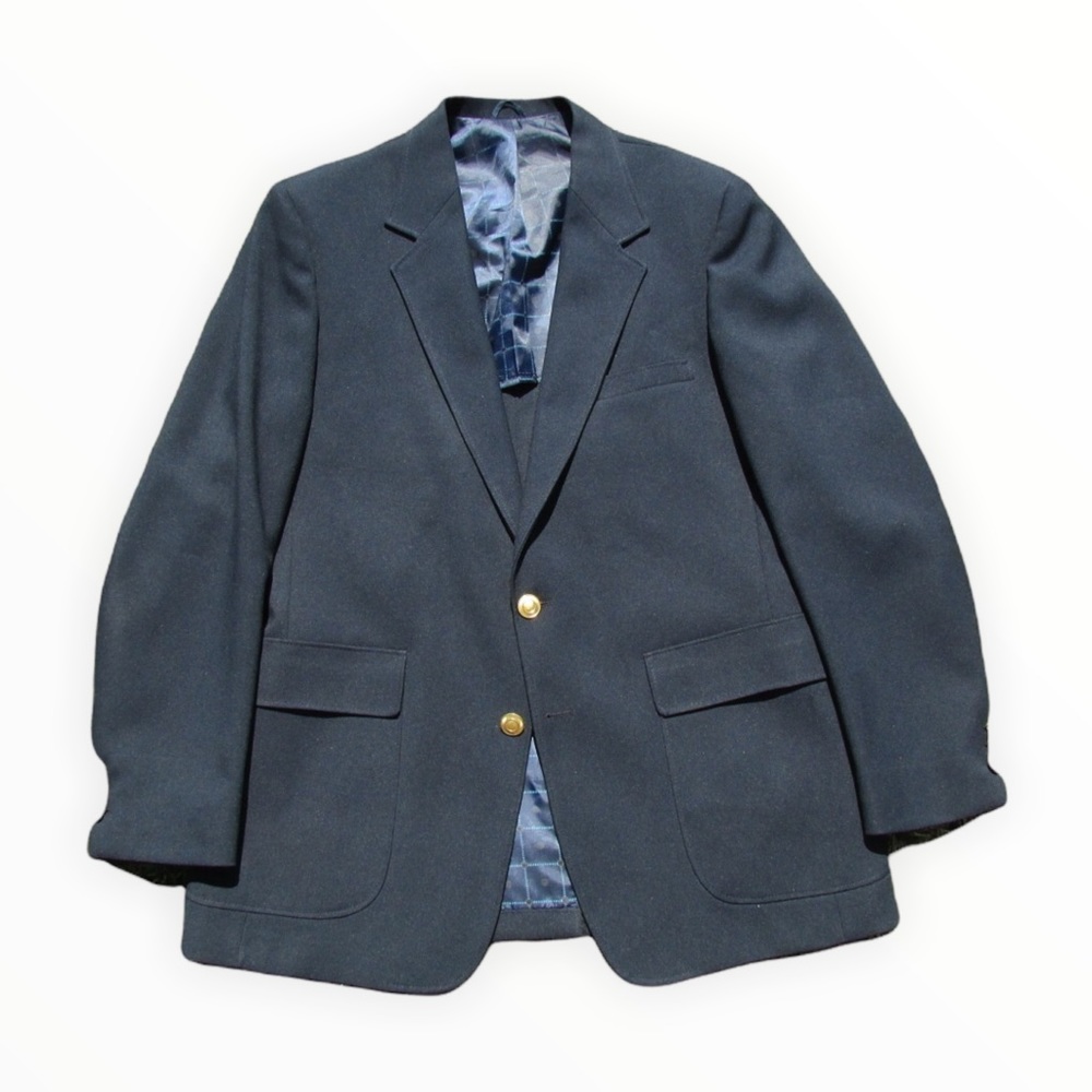 Perma Prest navy blazer with gold buttons